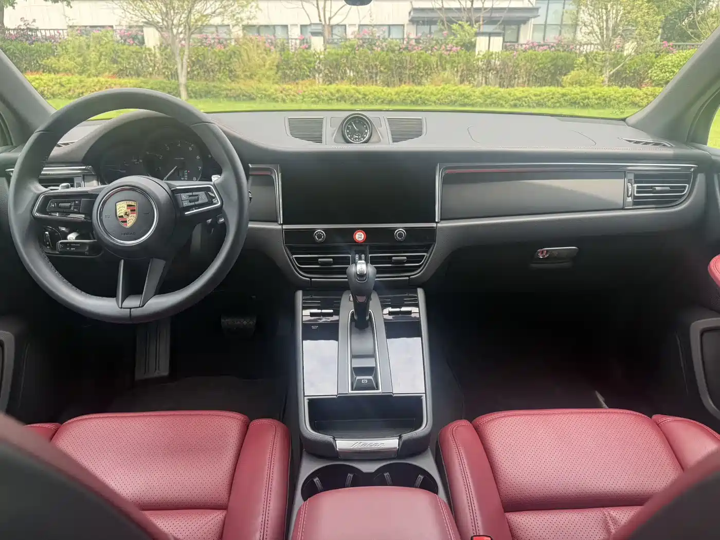 Porsche Macan 2024 Macan 2.0T фото 8