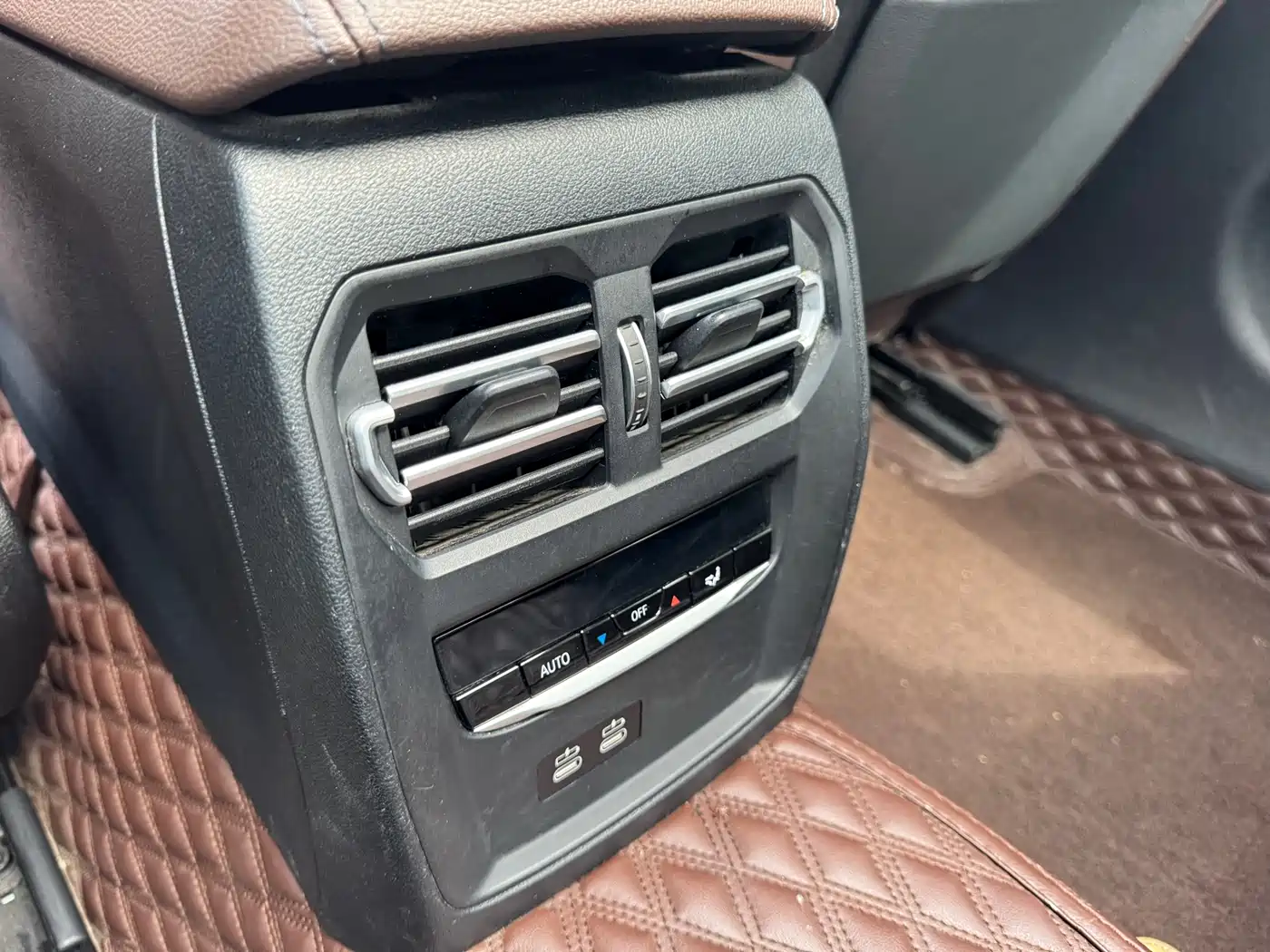 BMW 3 Series 2022 325Li M Sport Package фото 11