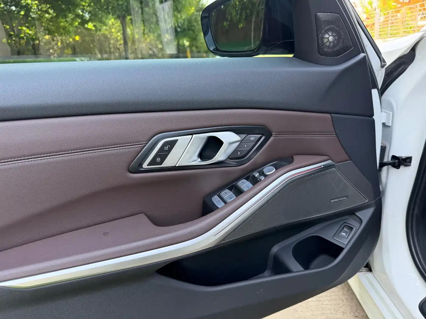 BMW 3 Series 2023 325Li M Sport Black Night Package фото 7
