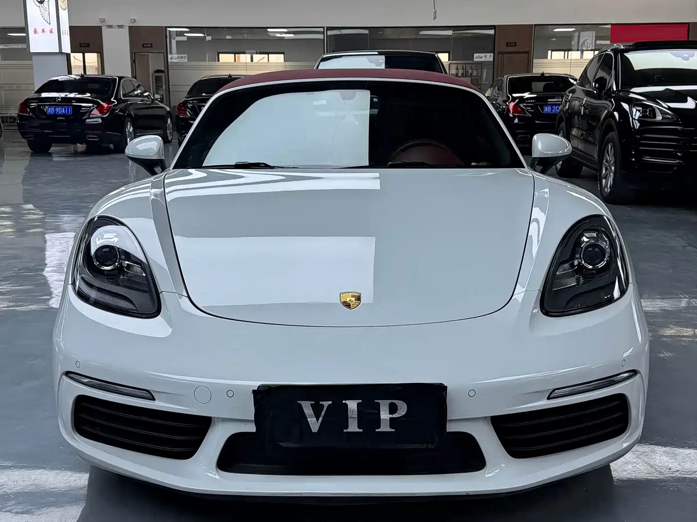 Porsche 718 2016 Boxster 2.0T фото 2