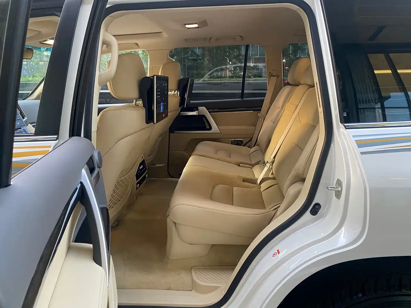 Toyota Land Cruiser 2017 2016 4.6L Automatic VX-R