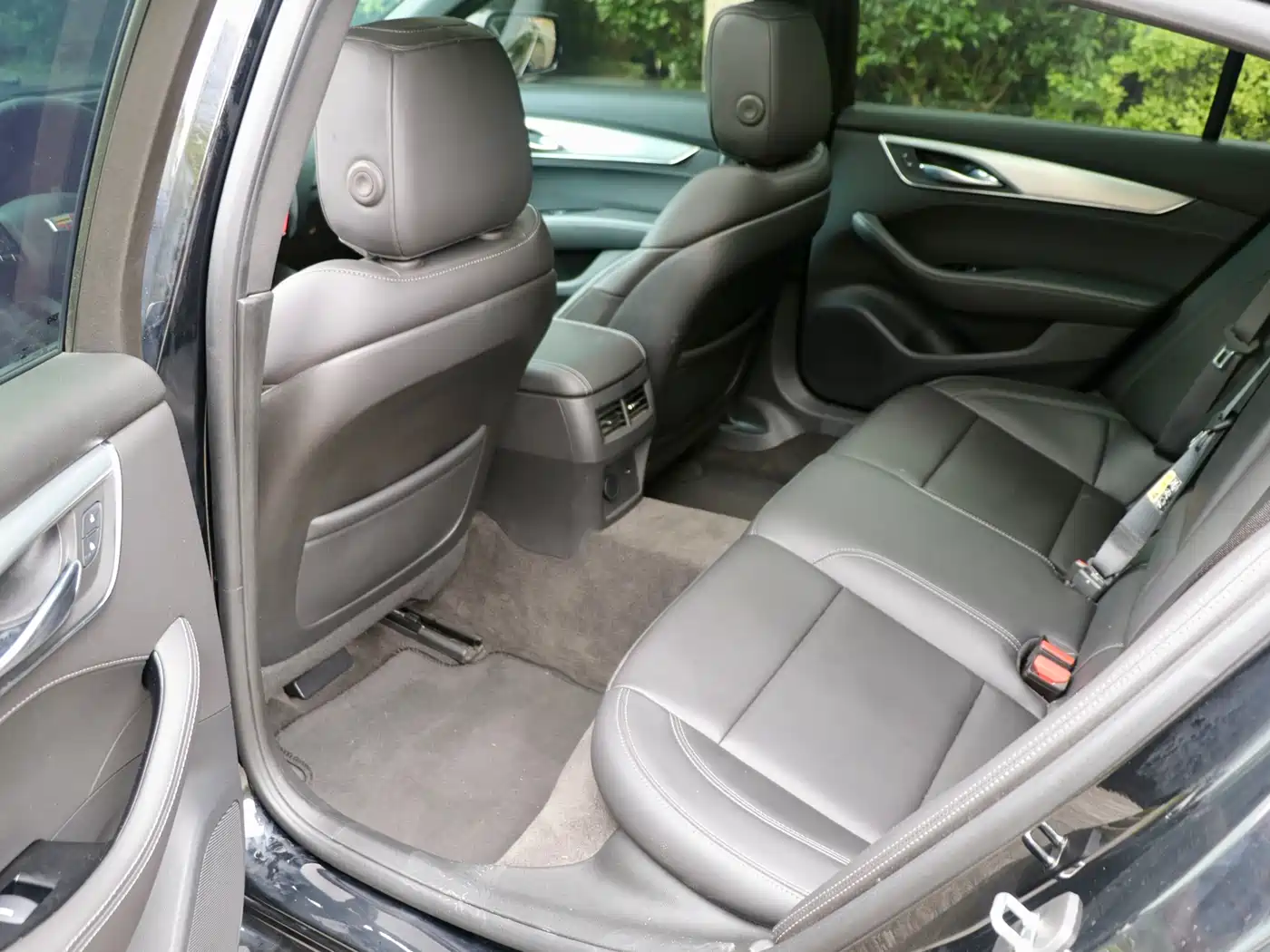 Cadillac CT5 2024 28T Luxury Model фото 9