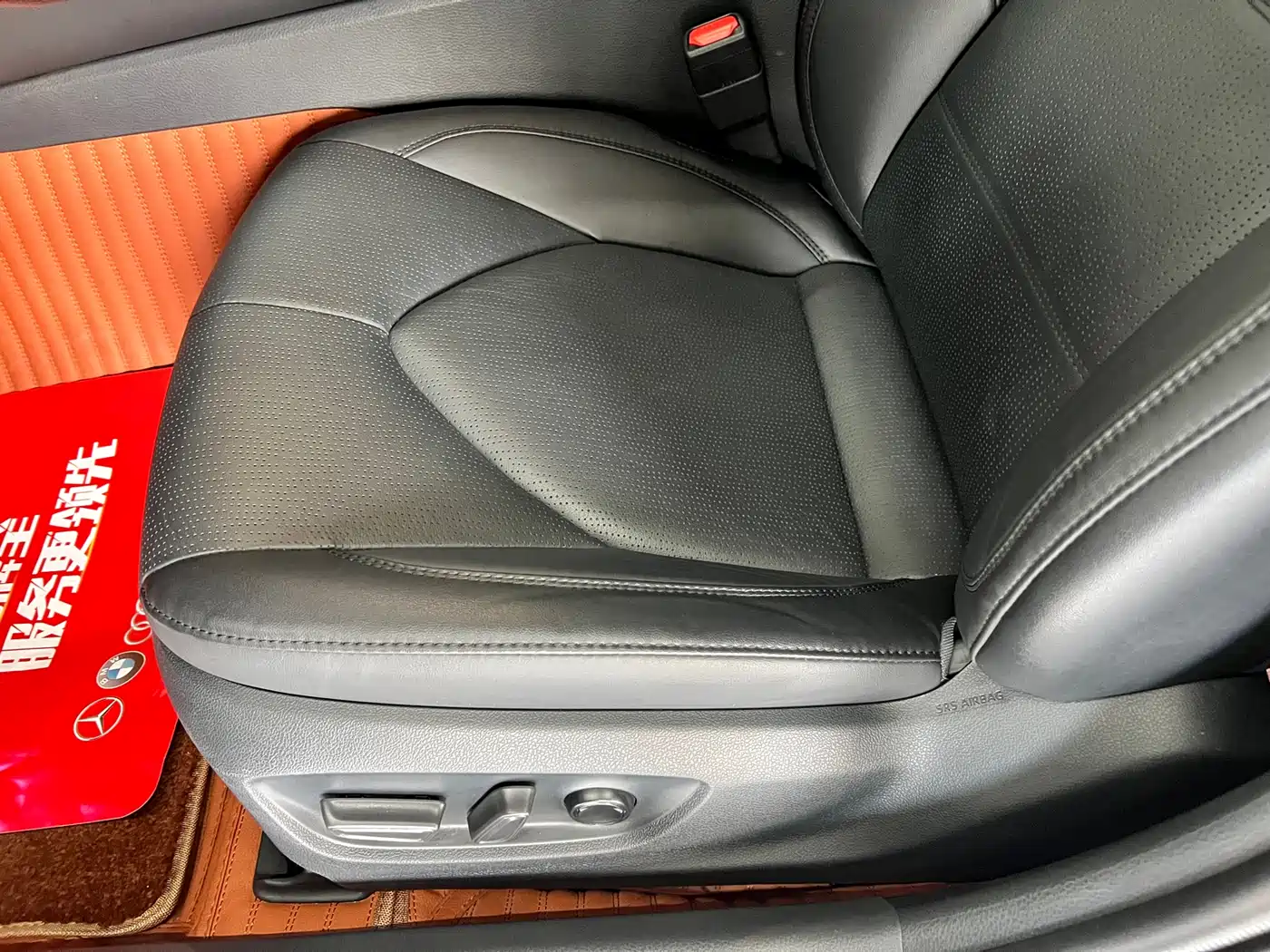 Toyota Avalon 2023 2.0L Luxury Edition фото 17