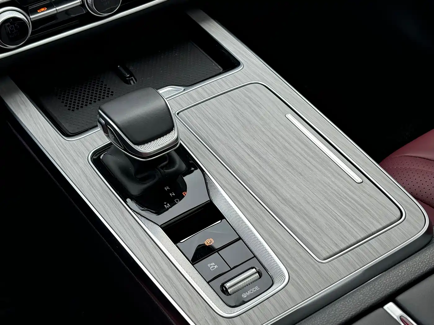 Hongqi HS5 2025 2.0T 4WD Qixiang Pro фото 20