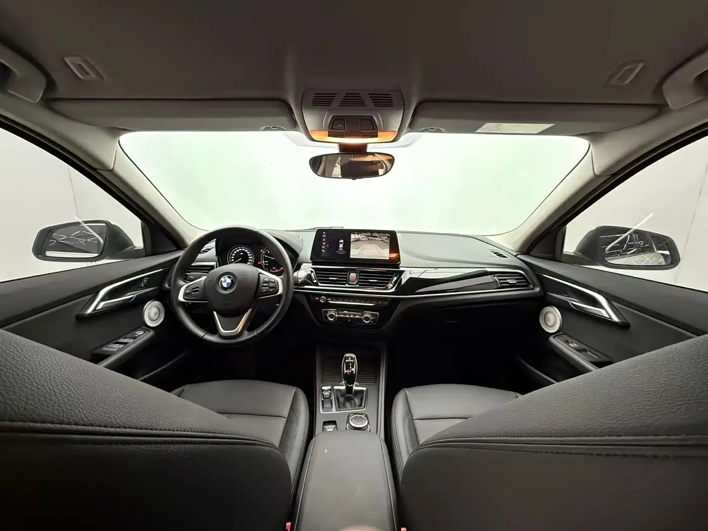 BMW 1 Series 2021 120i M Sport фото 14