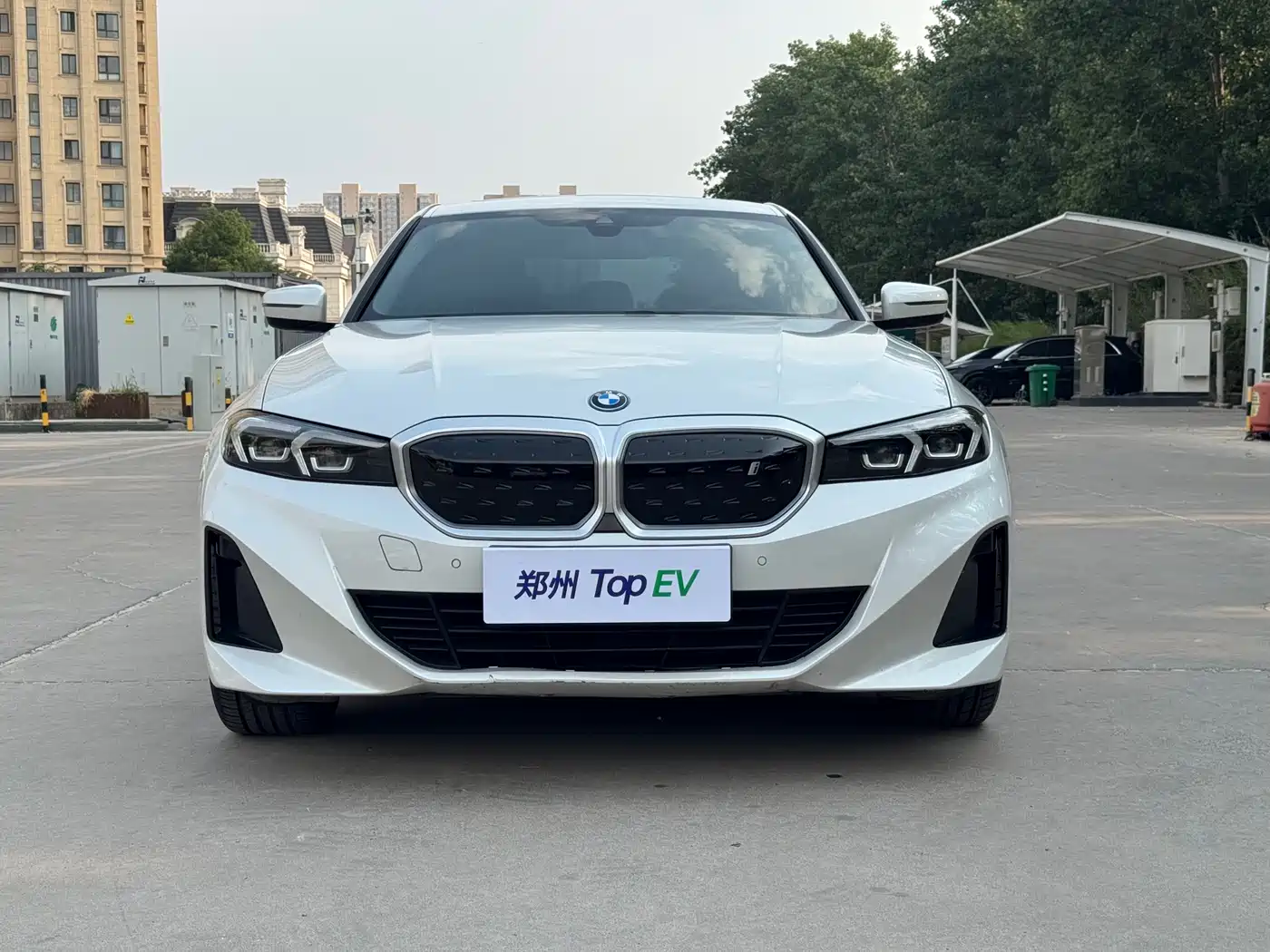 BMW i3 2022 eDrive 35 L фото 2
