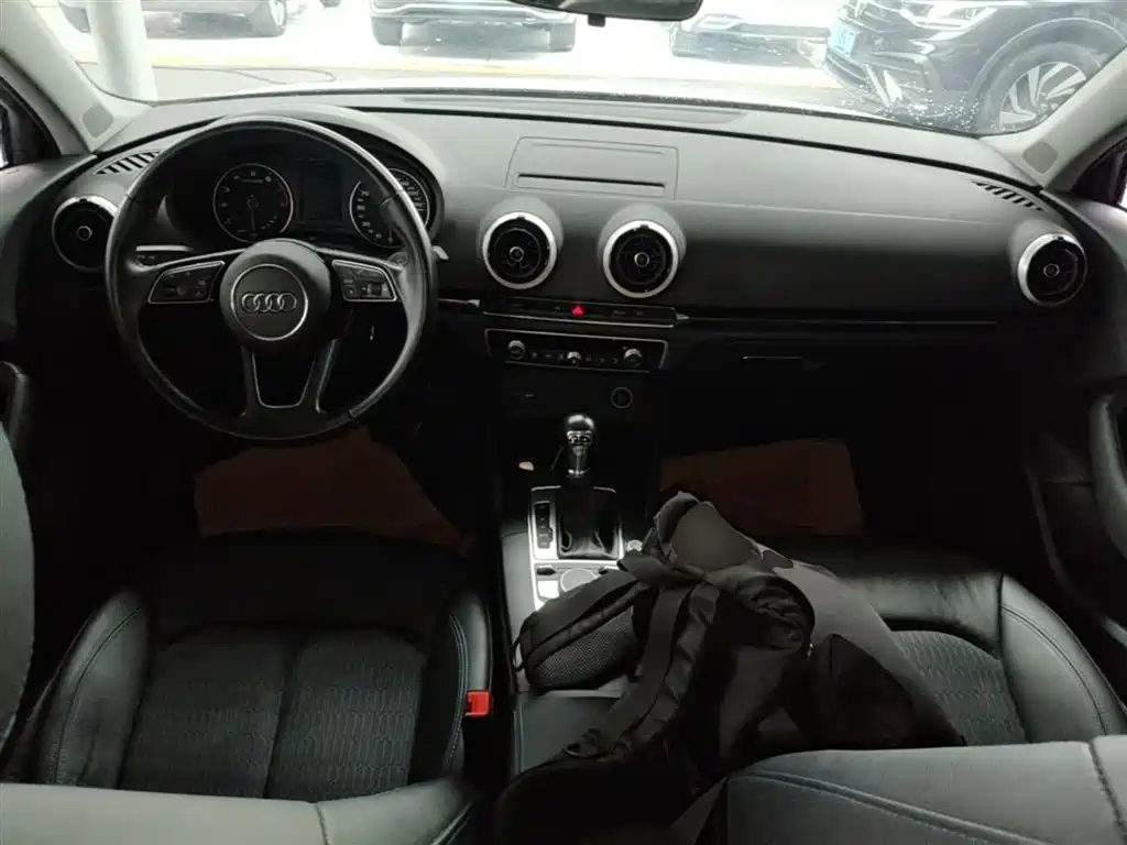 Audi A3 2019 Limousine 35 TFSI Fashion China V фото 10