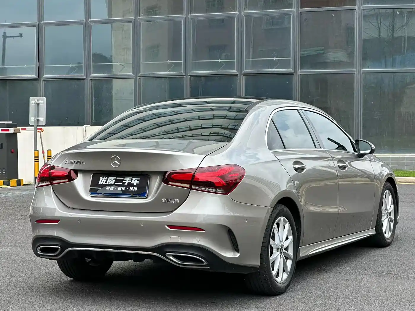 Mercedes-Benz A-Class 2021 A 200 L Sport Sedan Fashion Edition фото 7