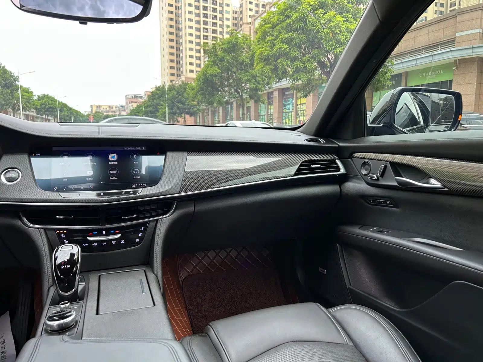 Фото 22 - Cadillac CT6