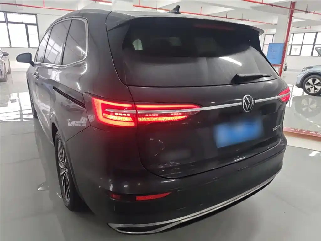 Volkswagen Viloran 2024 380TSI Executive Edition фото 23