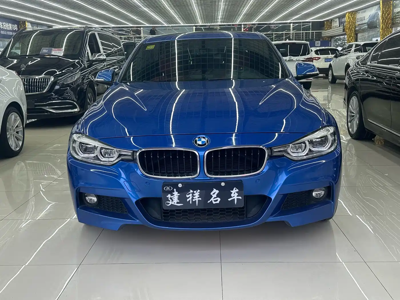 BMW 3 Series 2019 320i M Sport Package фото 2