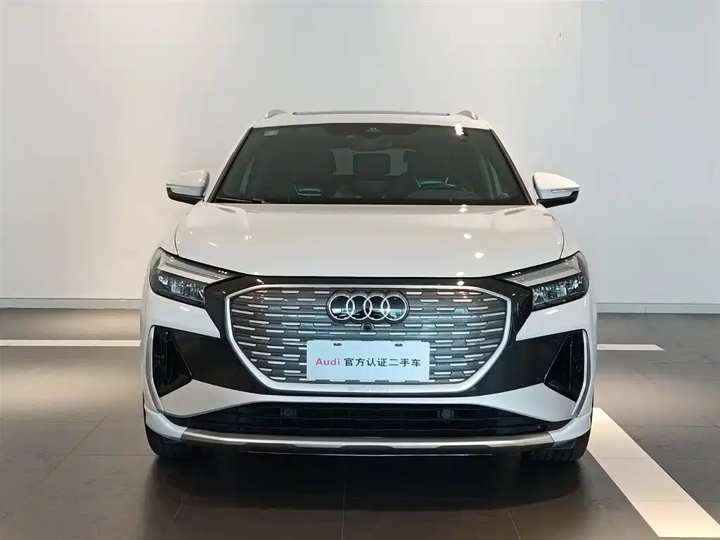 Audi Q4 e-tron 2023 40 e-tron Pioneer Edition фото 2