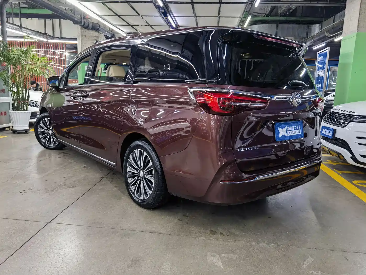 BUICK GL8