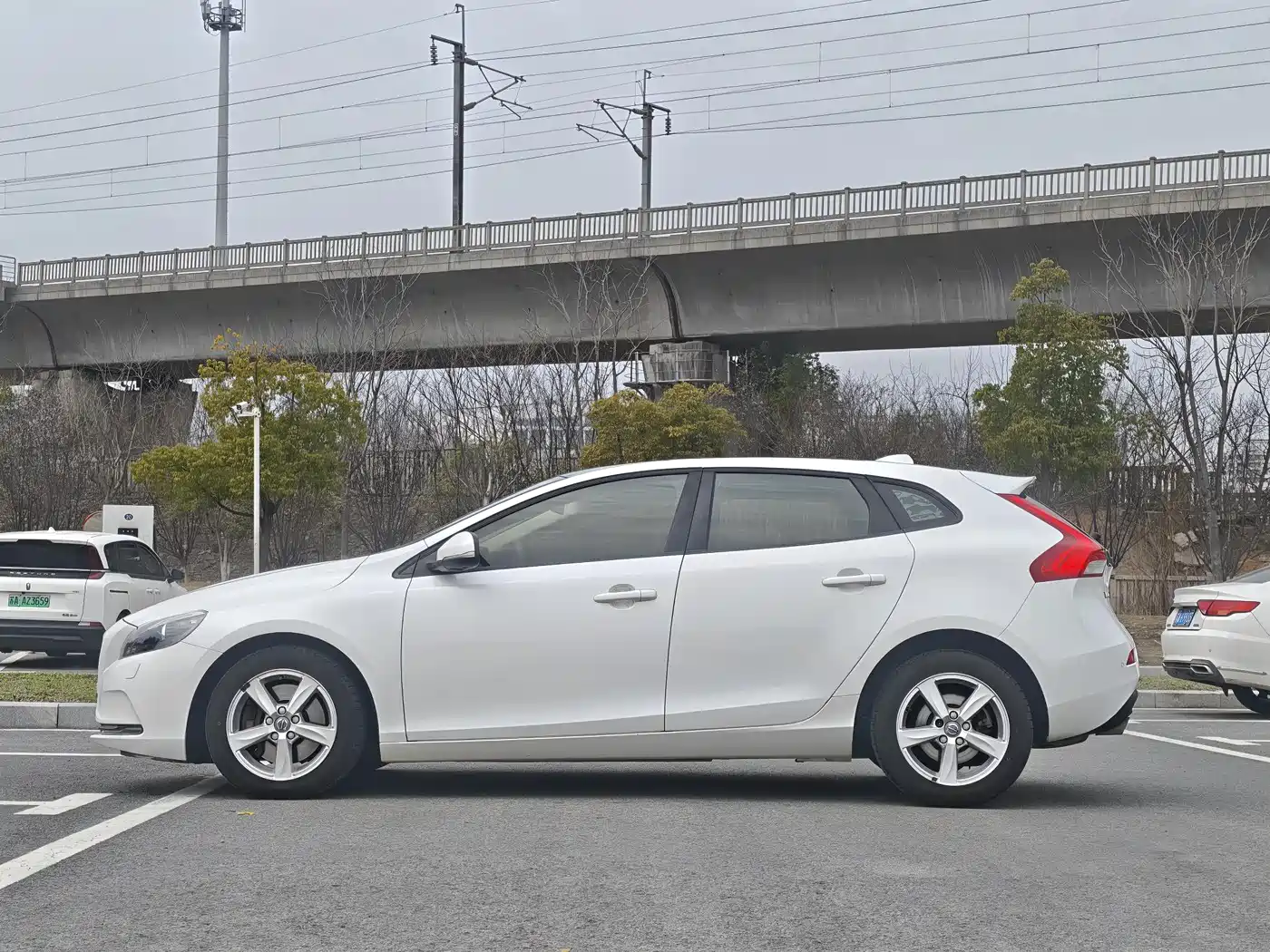 Volvo V40 2016 2016 T3 Comfort Edition