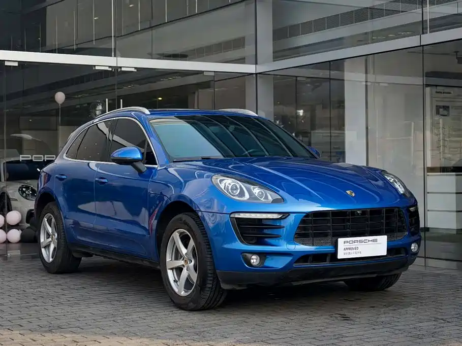 Porsche Macan 2016 Macan 2.0T фото 4