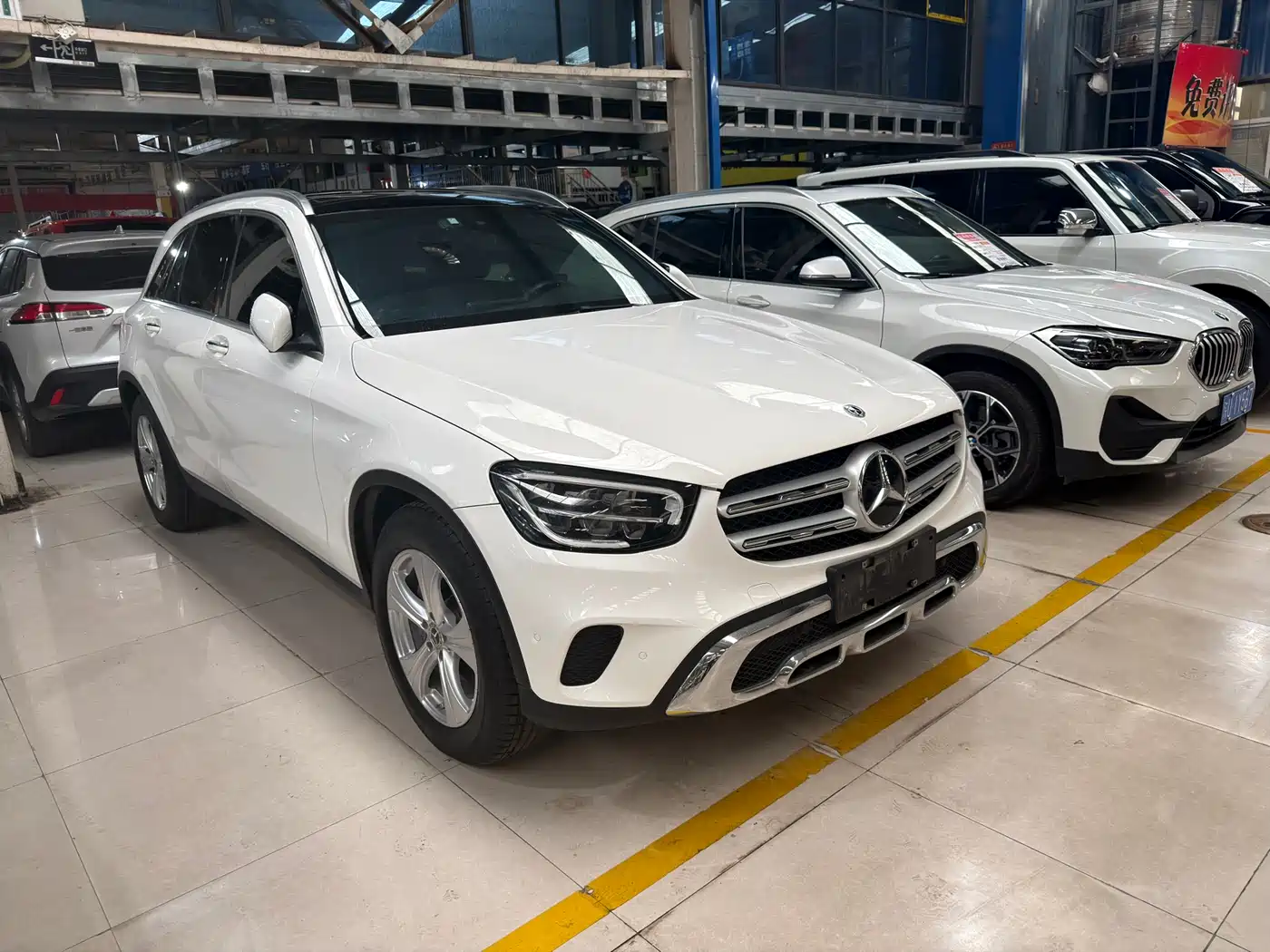 Mercedes-Benz GLC 2020 GLC 260 L 4MATIC Dynamic фото 3