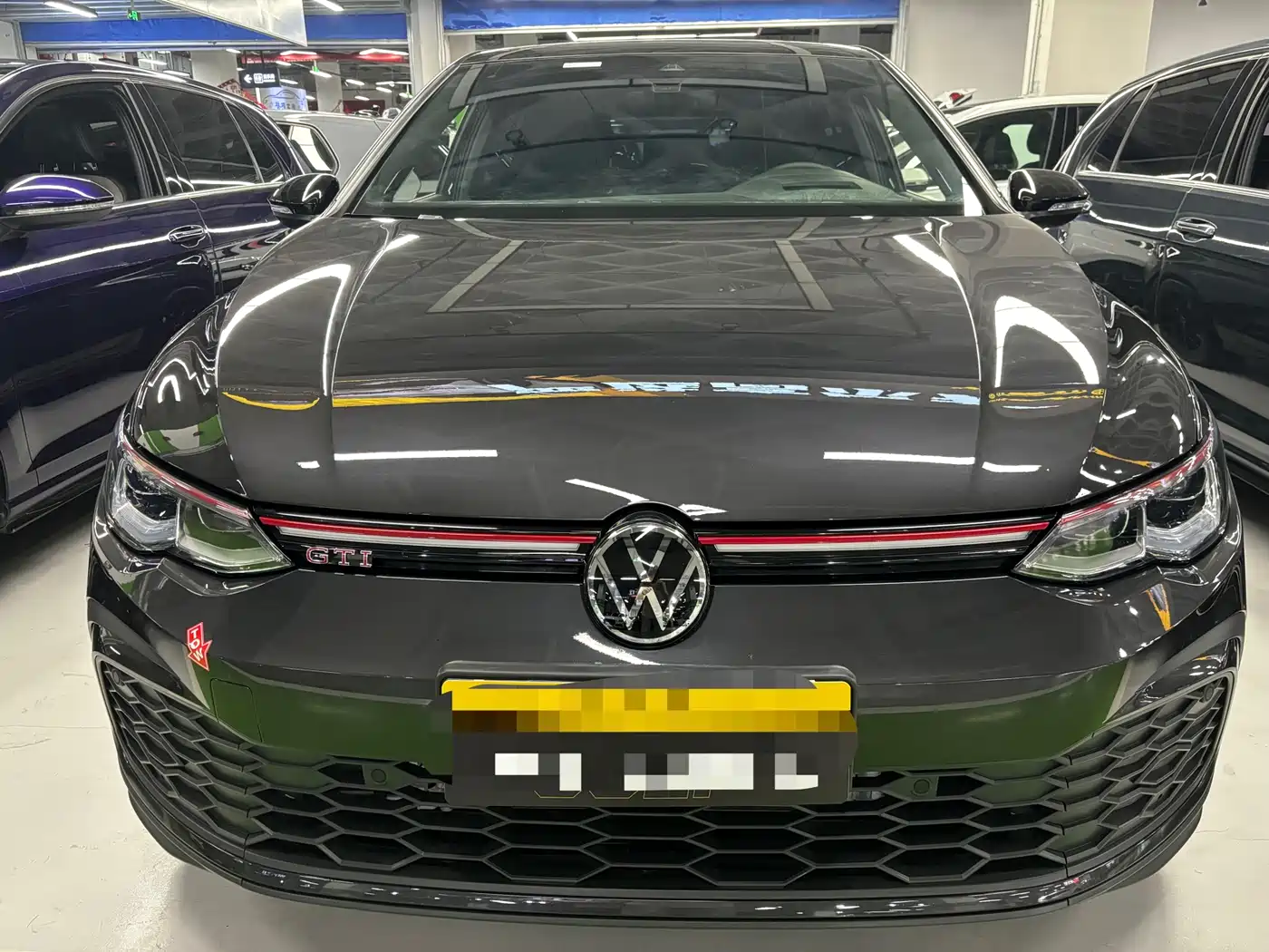 Volkswagen Golf GTI 2023 380TSI DSG GTI фото 2
