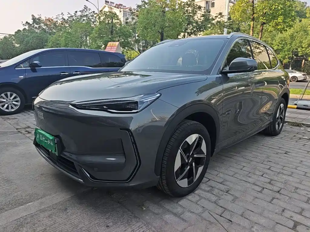 2026 Geely Galaxy Galaxy E5