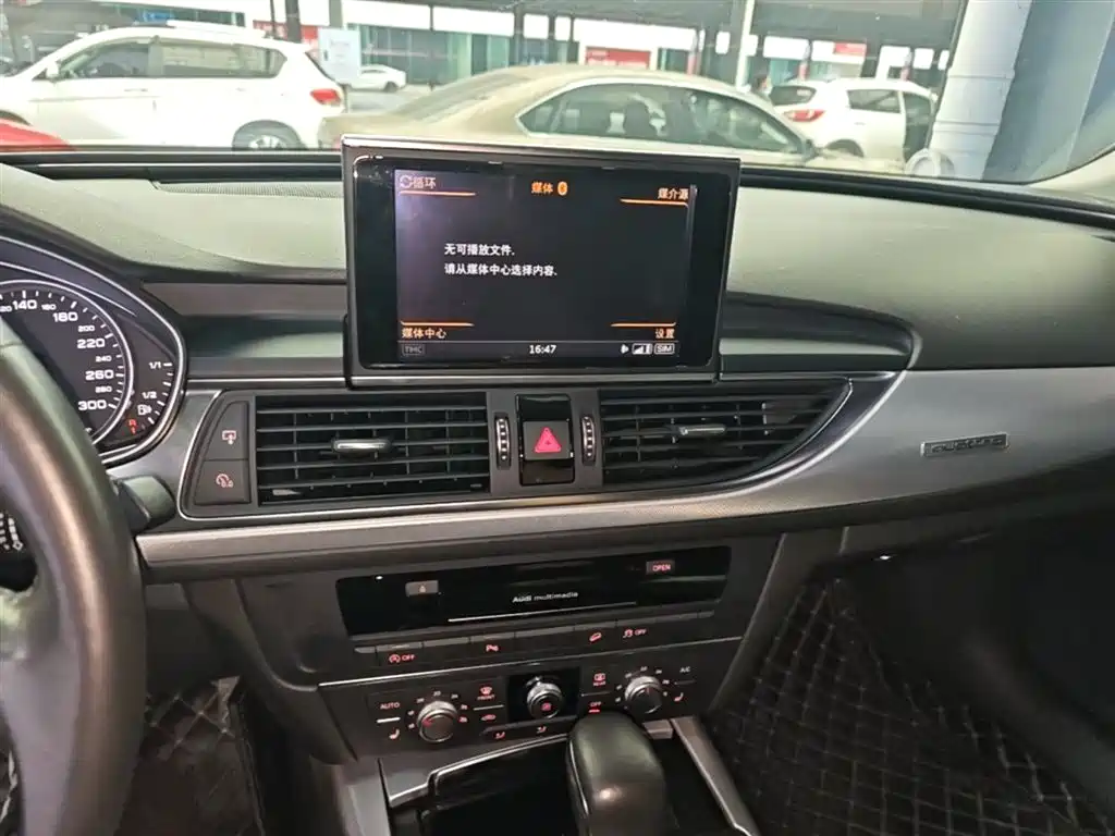 Audi A6 (Import) 2018 3.0T allroad quattro фото 12