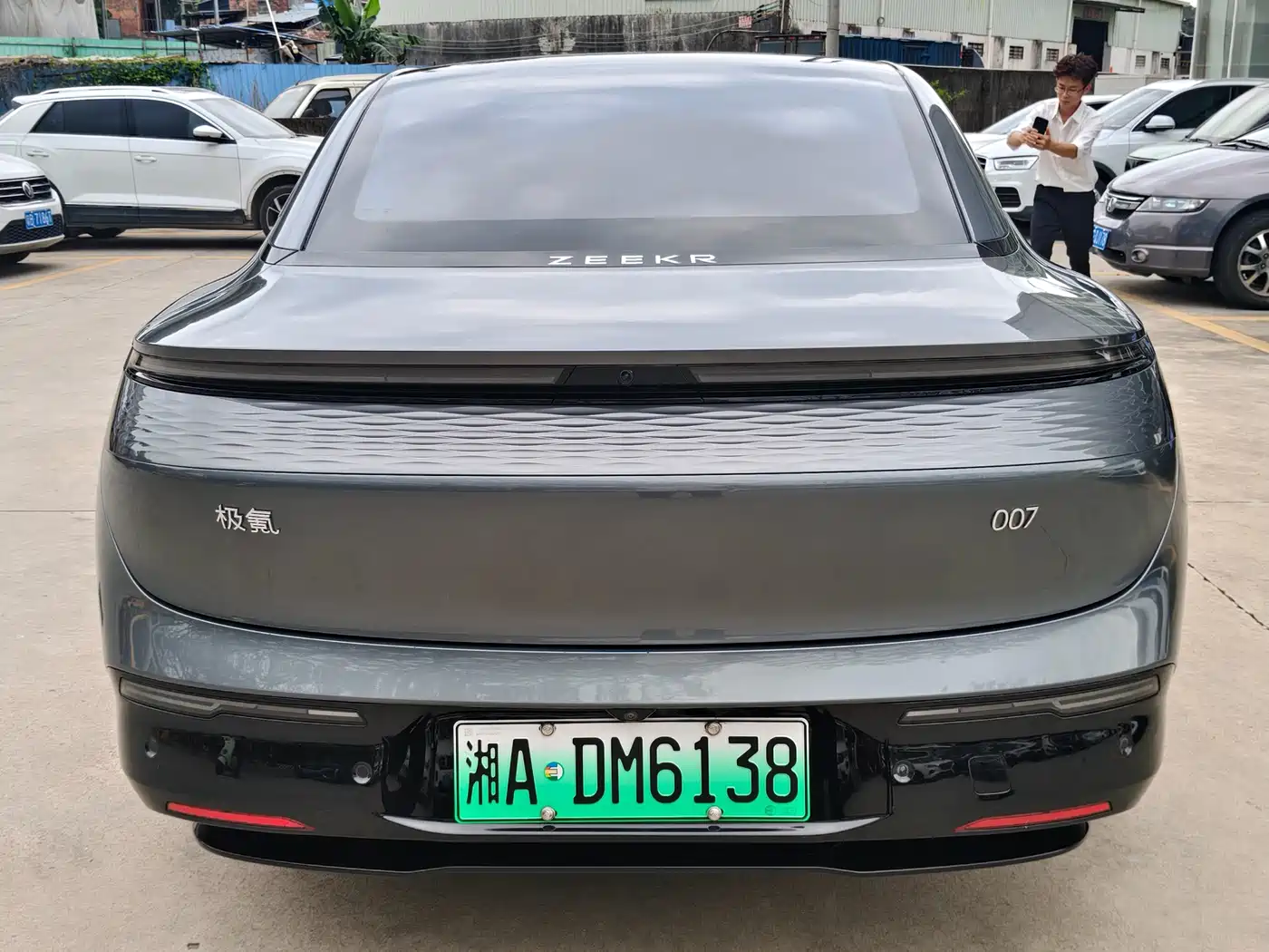 ZEEKR EXTREME KRYPTON 007