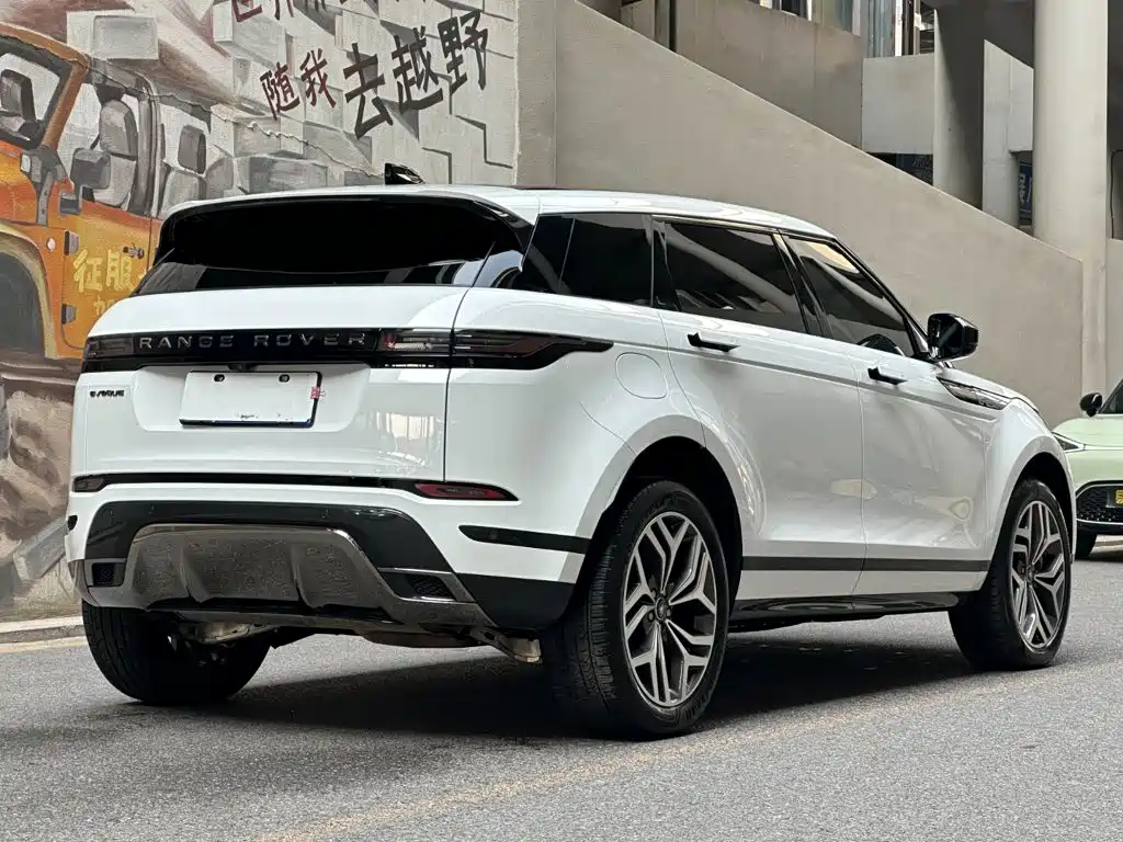 Land Rover Range Rover Evoque 2025 2024 Range Rover Evoque L 249PS Light Master Edition
