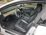 Фото 6 - Tesla Model 3
