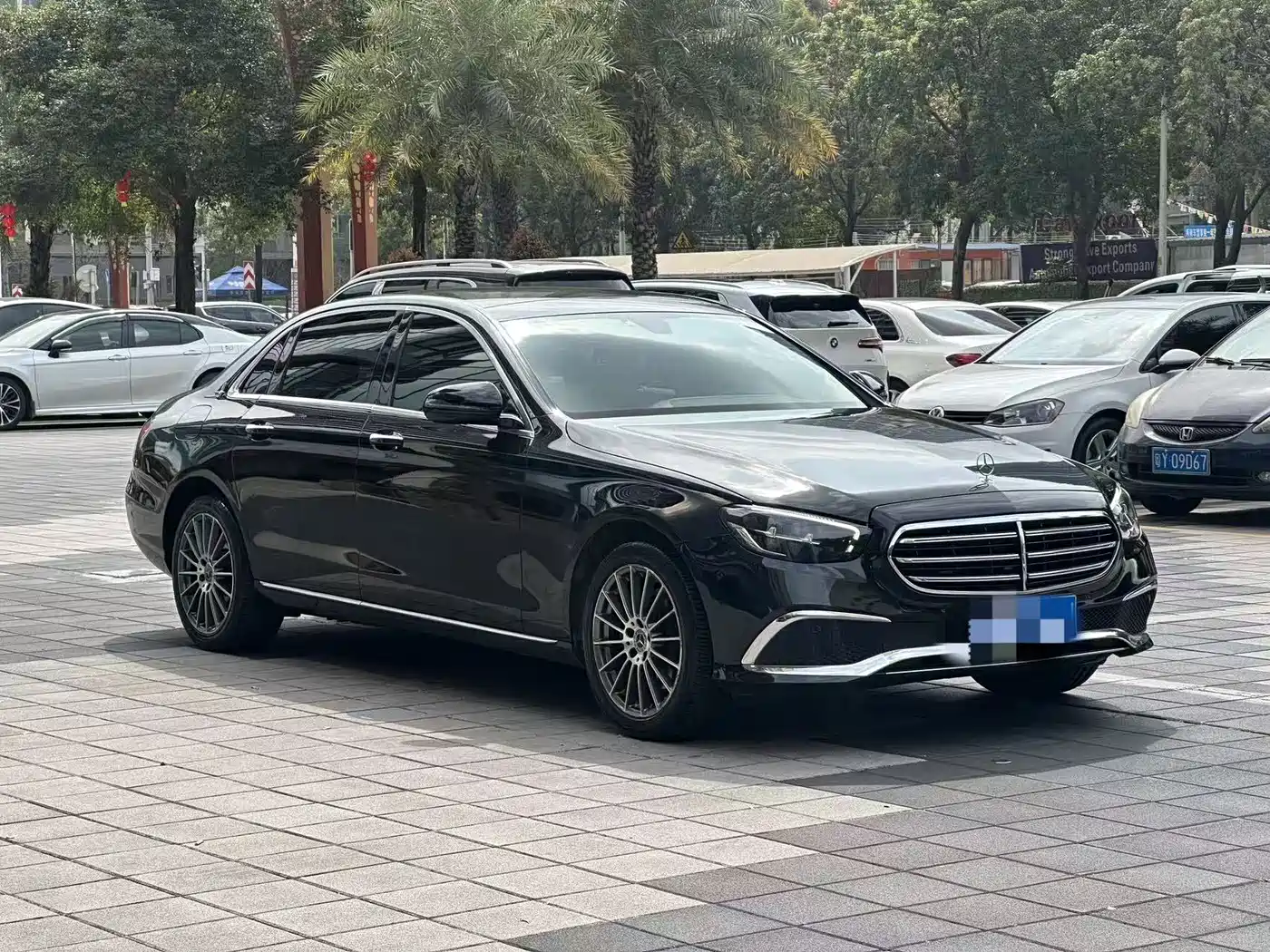 Mercedes-Benz E-Class 2023 Facelift E 260 L