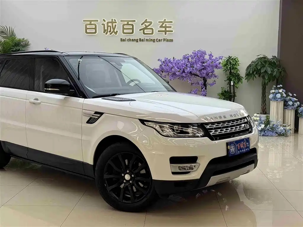 Land Rover Range Rover Sport 2016 Model 2.0 GTDi HSE фото 5