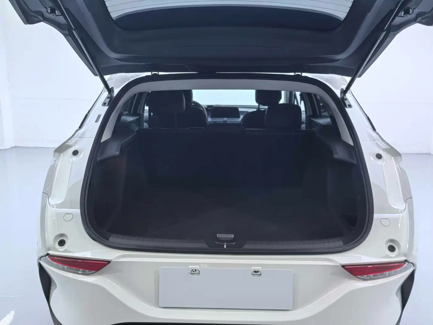 BUICK SLIGHTLY BLUE 6