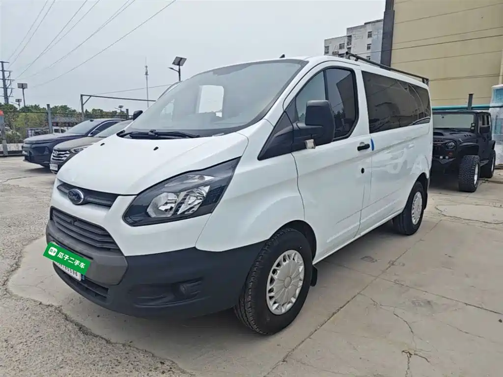 Ford Transit 2019 2.0T Diesel Multi-Purpose Commercial Vehicle Short Wheelbase Low Roof 6-Seater China VI