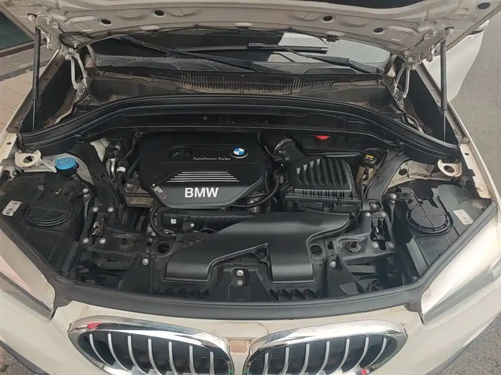 BMW X1 2019 sDrive18Li Fashion Model фото 20