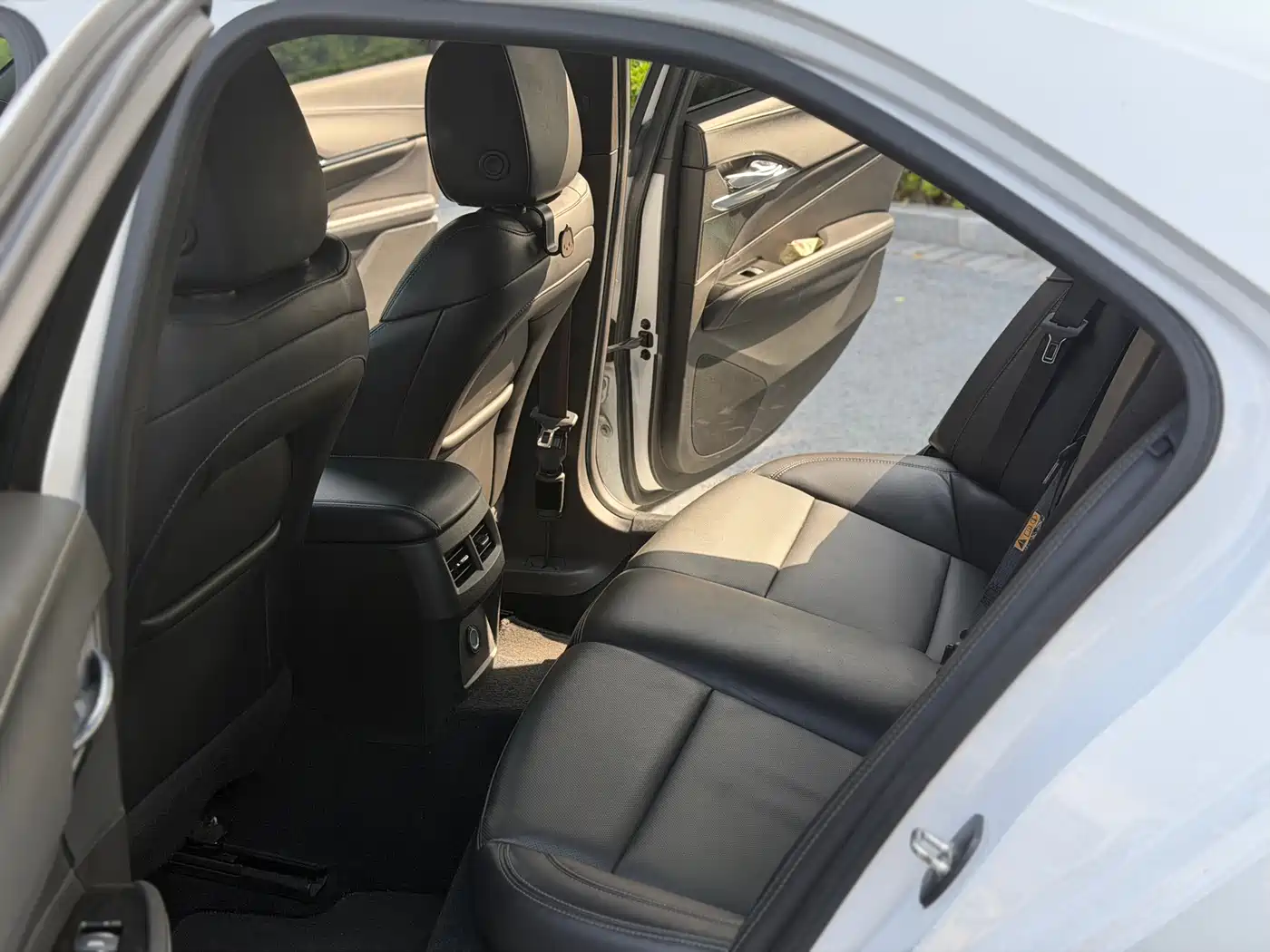 Cadillac CT4 2021 28T Premium Edition фото 9