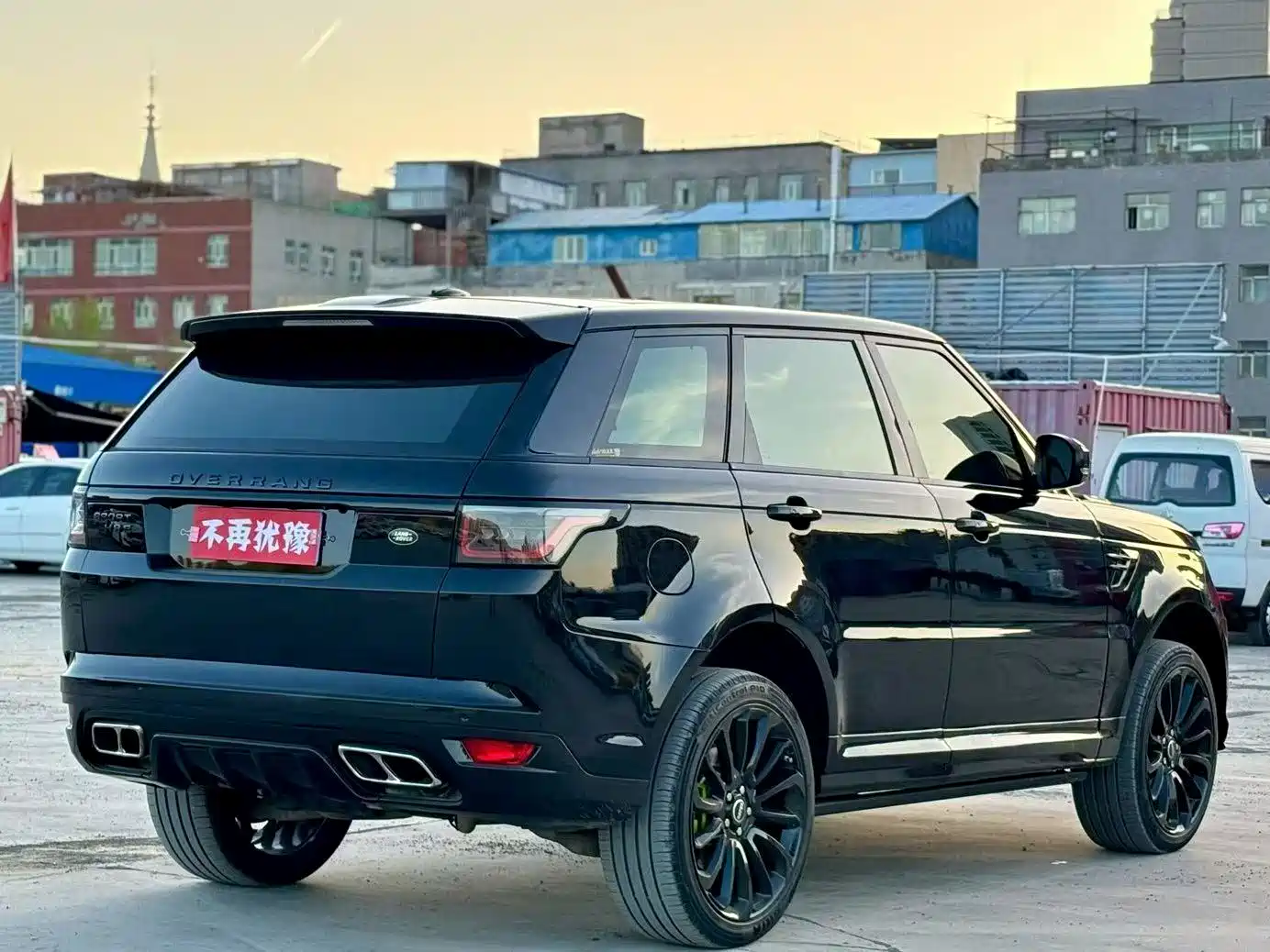Land Rover Range Rover Sport 2016 3.0 SDV6 HSE фото 9