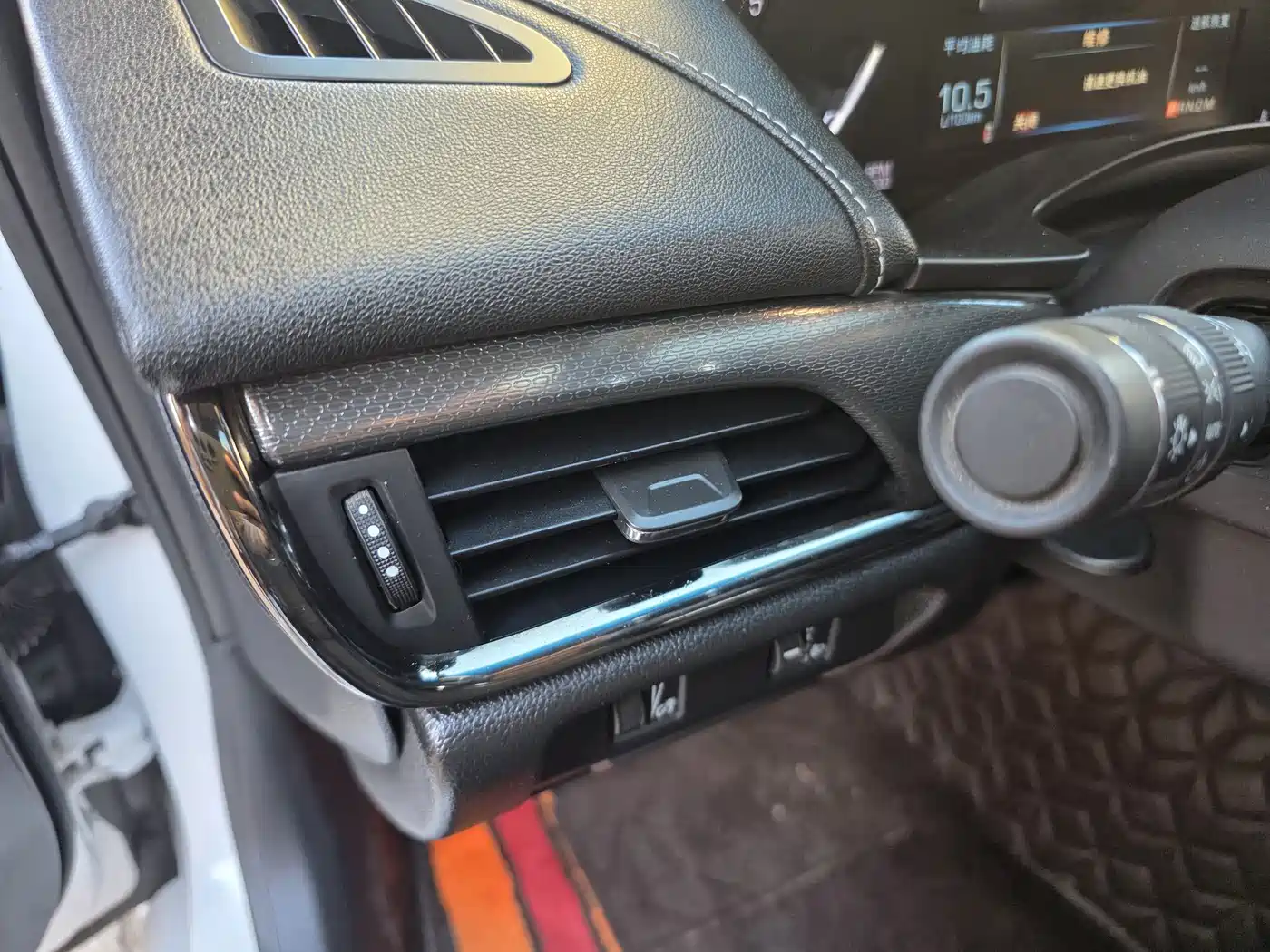 Cadillac ATS-L 2017 28T Technology фото 11