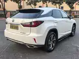 Photo 9 - Lexus RX