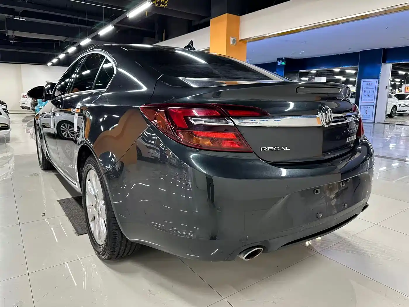 Buick Regal 2014 2.0L Elite Fashion Type фото 7