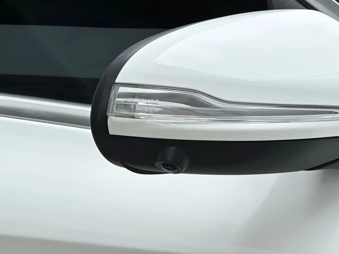 Mercedes-Benz C-Class 2017 C 200 L фото 9