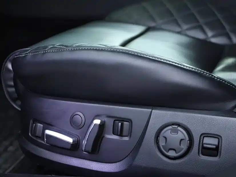 Audi A8 2006 A8L 6.0 W12 quattro Flagship фото 24