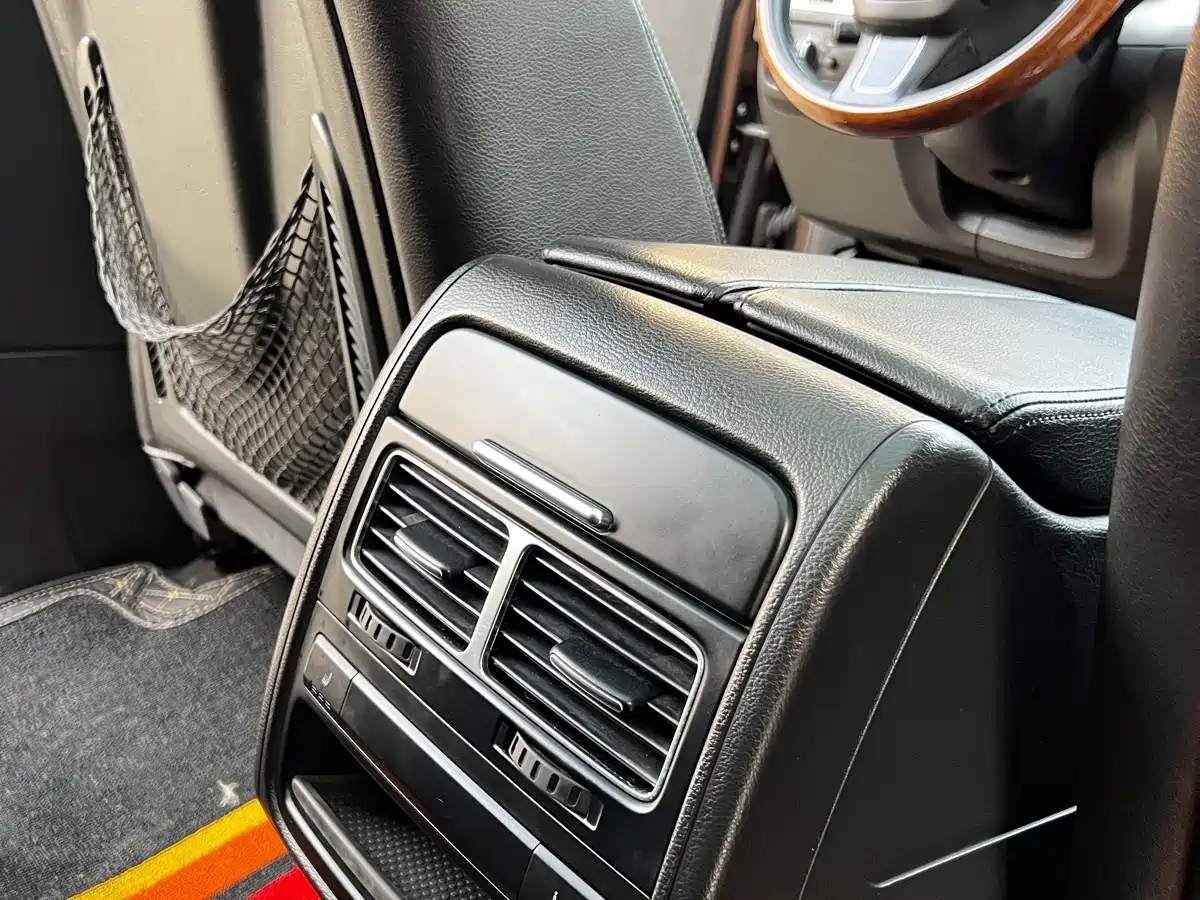 Volkswagen Touareg 2011 3.0TSI Premium фото 22