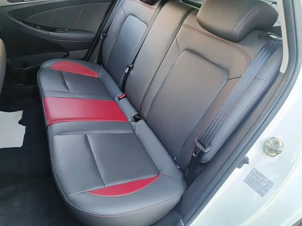Changan Eado XT 2016 2016 1.6L Manual Stylish Cool Edition
