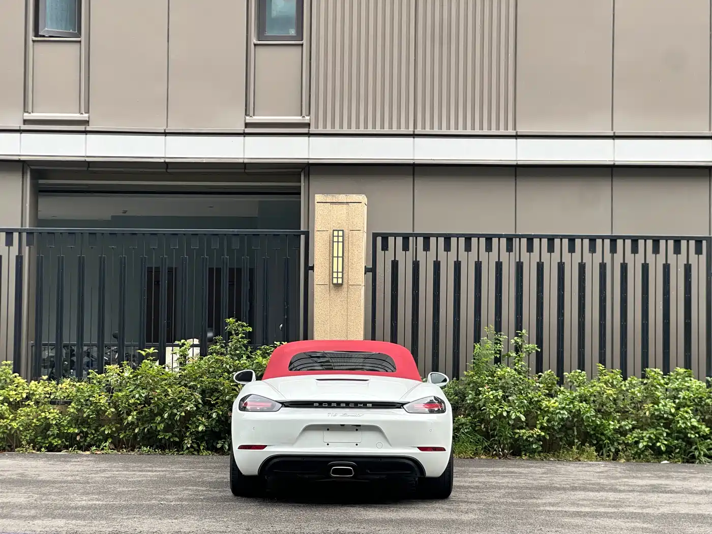 Porsche 718 2022 Boxster 2.0T фото 6