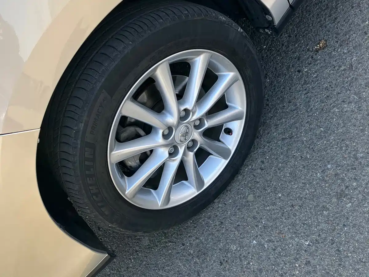 Toyota Previa 2012 2.4L 7-Seater Luxury Edition фото 14