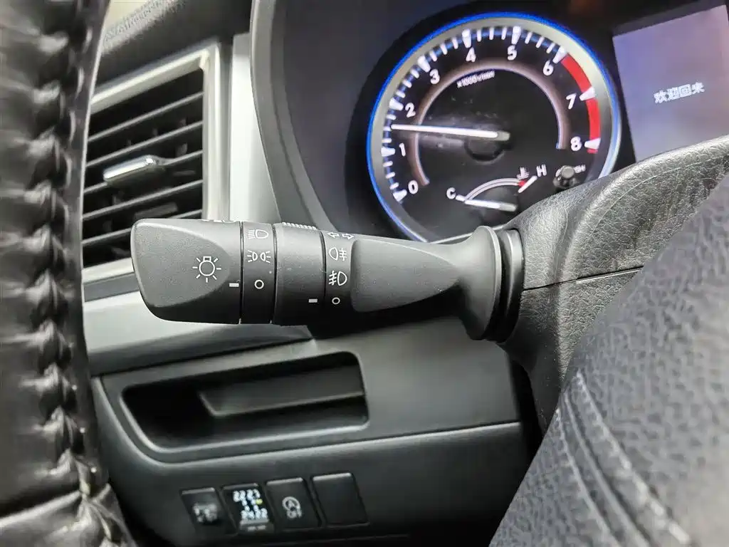 Toyota Highlander 2015 2.0T AWD Luxury Edition 7-seater фото 21