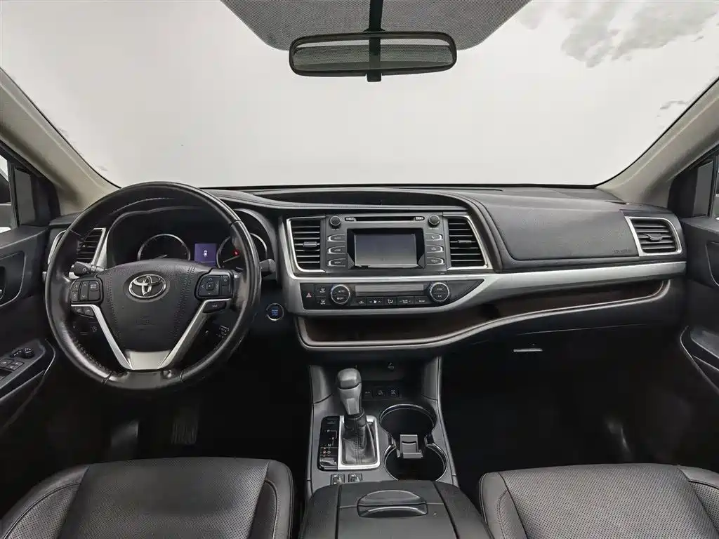 Toyota Highlander 2015 2.0T AWD Luxury Edition 7-seater фото 5