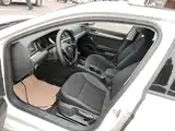 صورة 15 - Volkswagen Lamando