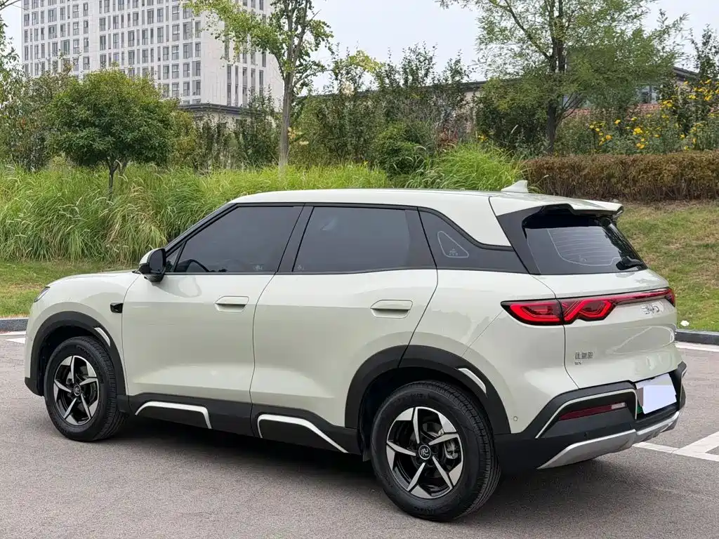 BYD Yuan UP 2026 2025 Smart Drive Edition 401KM Leading Type