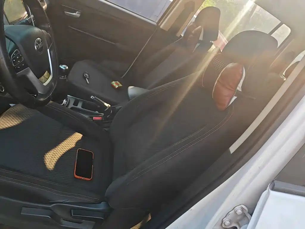 SWM Motor SWM X3 2021 2020 1.5L Manual Value 7-seater