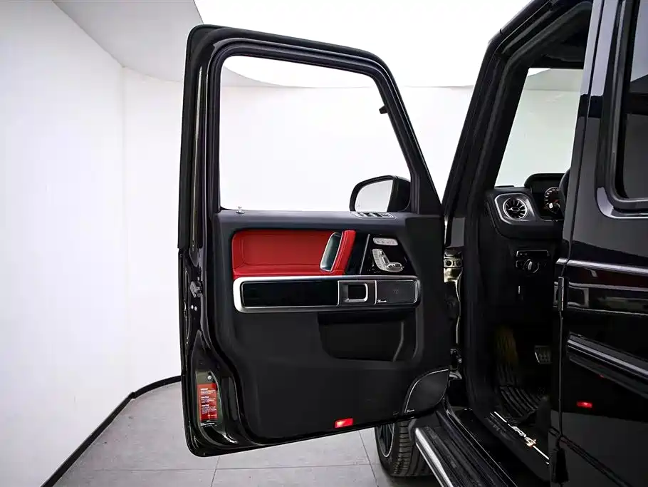 Mercedes-Benz G-Class AMG 2019 AMG G 63 фото 5