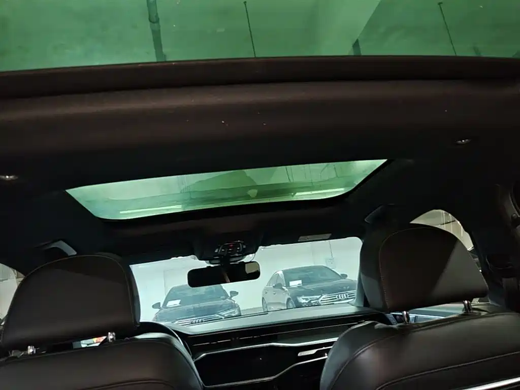 Audi A6L 2019 45 TFSI quattro Premium Dynamic фото 25