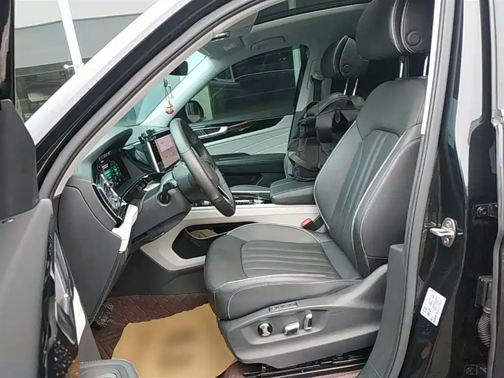 Volkswagen Teramont 2023 380TSI AWD Exclusive Luxury Edition фото 14